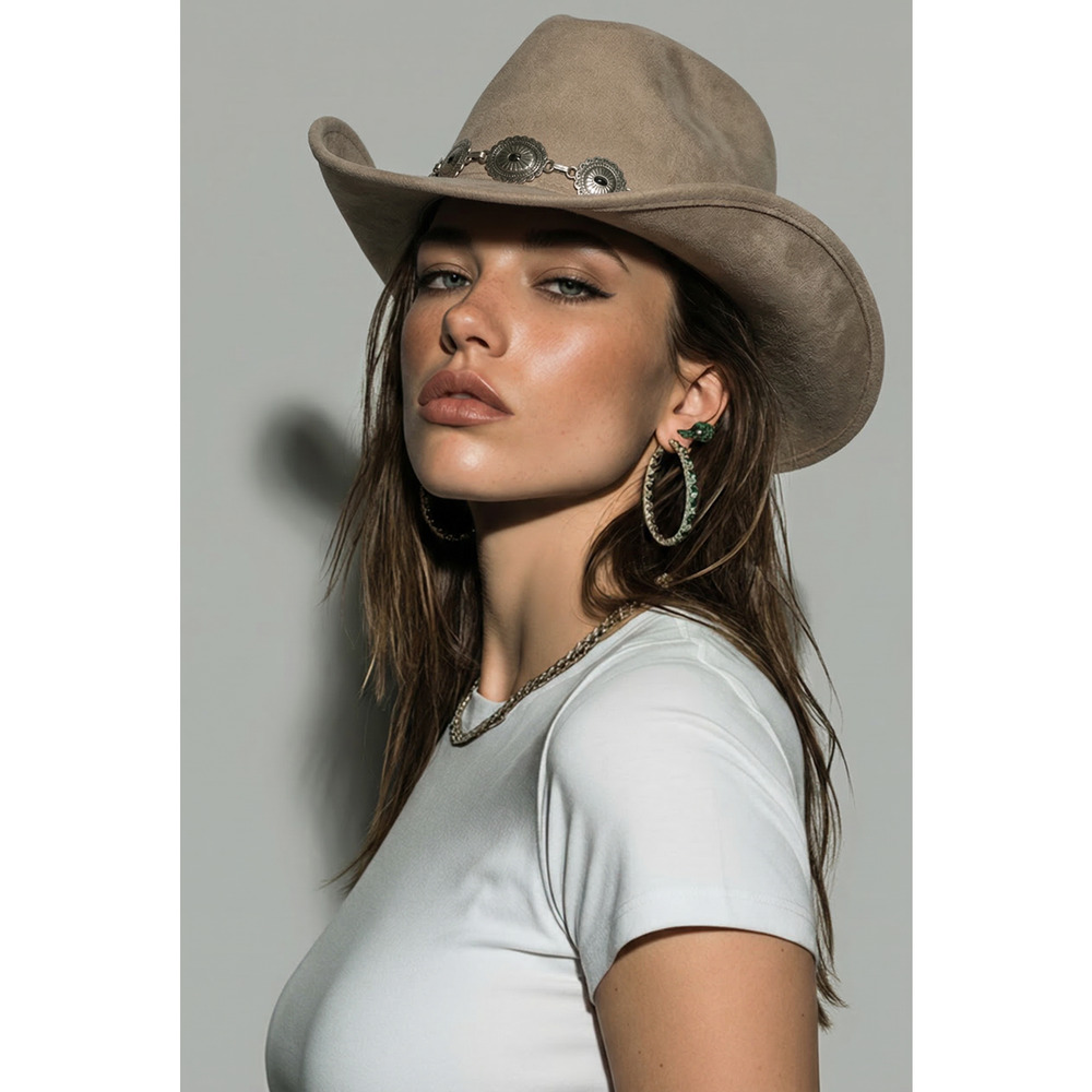 ILLUMA Western Hat Cowboy / Cowgirl Silvertone Concho Band Polyester Felt NWT